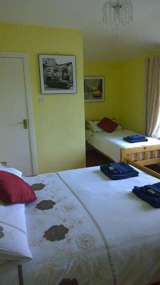 Отели типа «постель и завтрак» Mulberry Lodge B&B Уэстпорт Трехместный номер-2